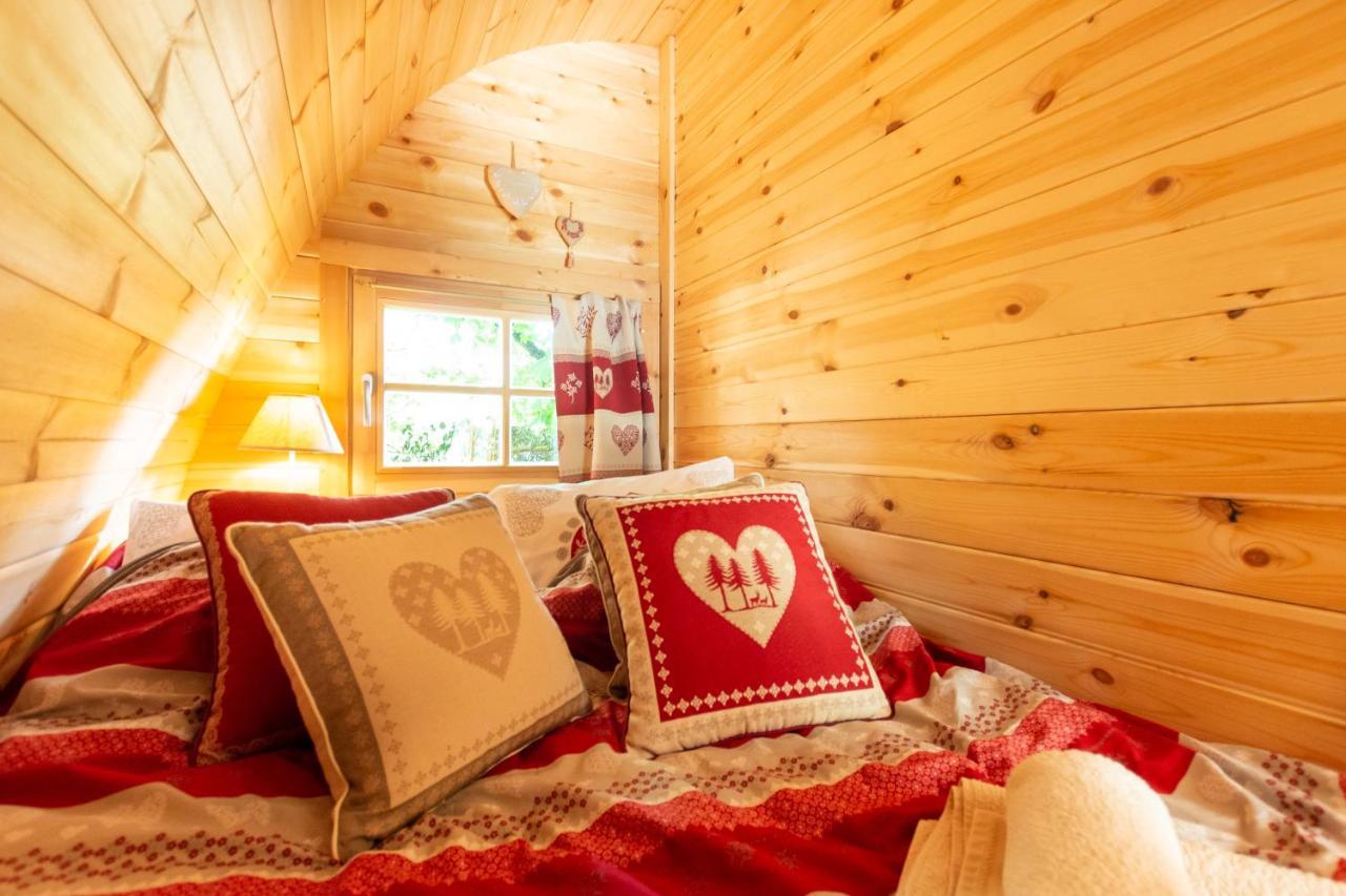 Cabane En Bois Avec Bain Nordique Asnieres-sur-Vegre ภายนอก รูปภาพ