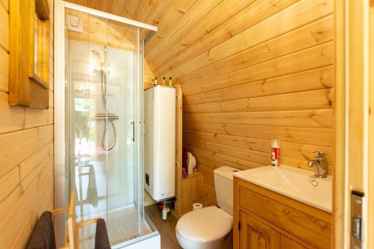 Cabane En Bois Avec Bain Nordique Asnieres-sur-Vegre ภายนอก รูปภาพ