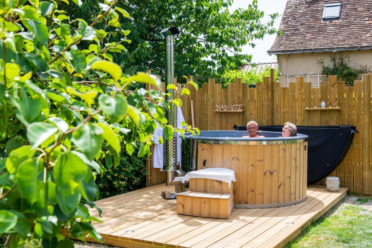 Cabane En Bois Avec Bain Nordique Asnieres-sur-Vegre ภายนอก รูปภาพ